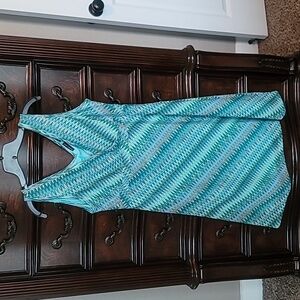 Womans sleeveless cute summer ready dress, NY&C, L, new